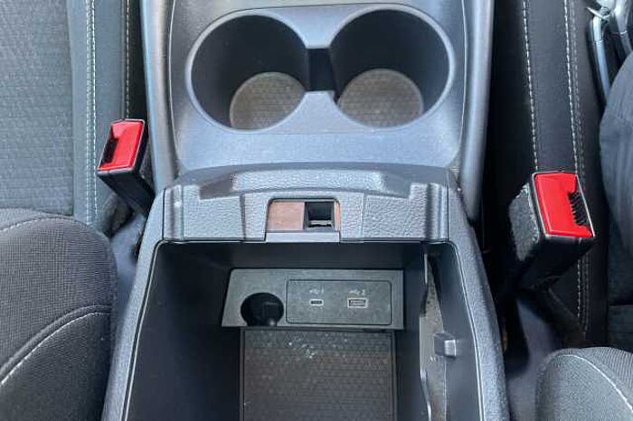 Nissan Qashqai 1.3 DiG-T MH 158 N-Connecta 5dr Xtronic 