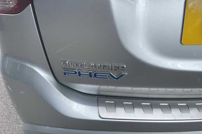 Mitsubishi Outlander 2.4 PHEV Dynamic 5dr Auto 