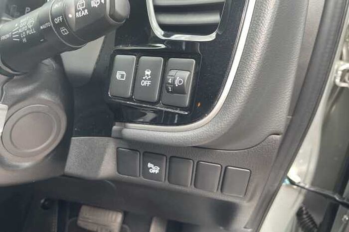 Mitsubishi Outlander 2.4 PHEV Dynamic 5dr Auto 