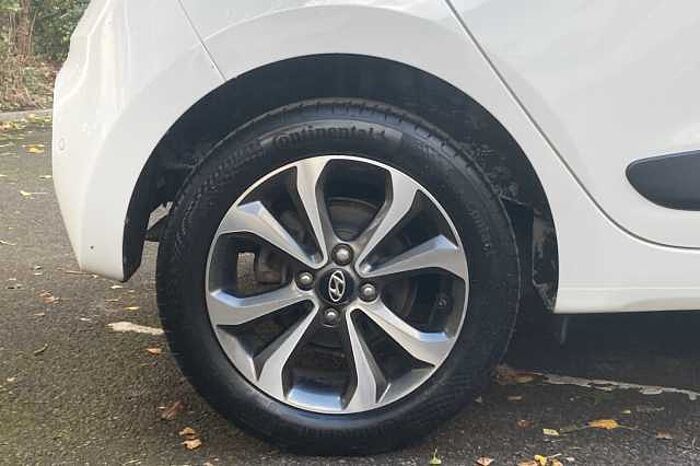 Hyundai i10 1.2 Premium SE 5dr 