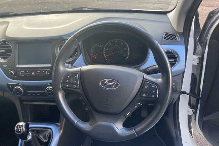 Hyundai i10 1.2 Premium SE 5dr 