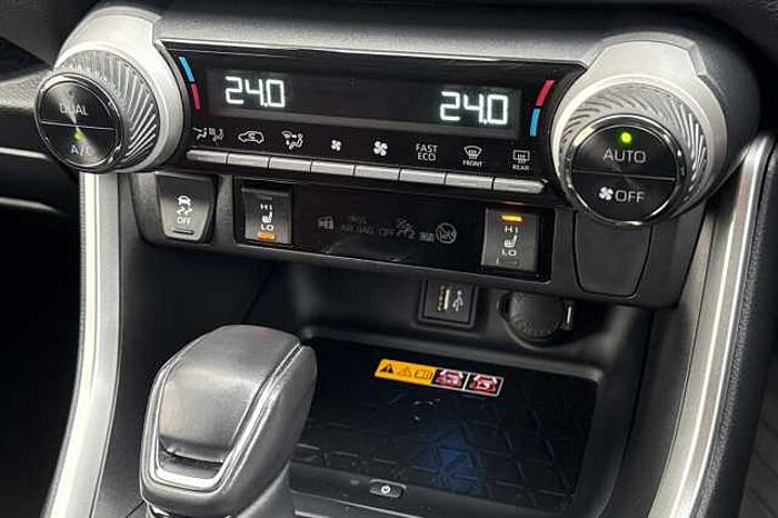 Toyota RAV4 2.5 PHEV Dynamic 5dr CVT 