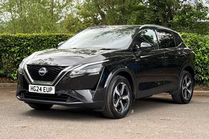 Nissan Qashqai 1.3 DiG-T MH N-Connecta 5dr 