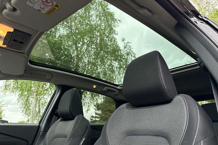Nissan Qashqai 1.3 DiG-T MH N-Connecta 5dr 