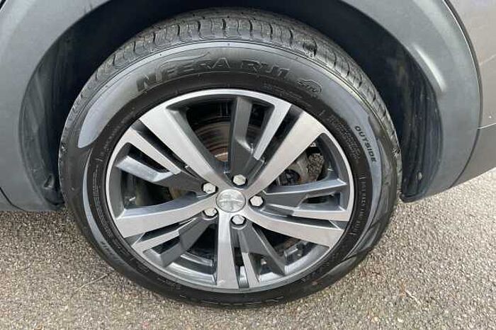 Peugeot 3008 1.6 Hybrid 225 Allure 5dr e-EAT8 