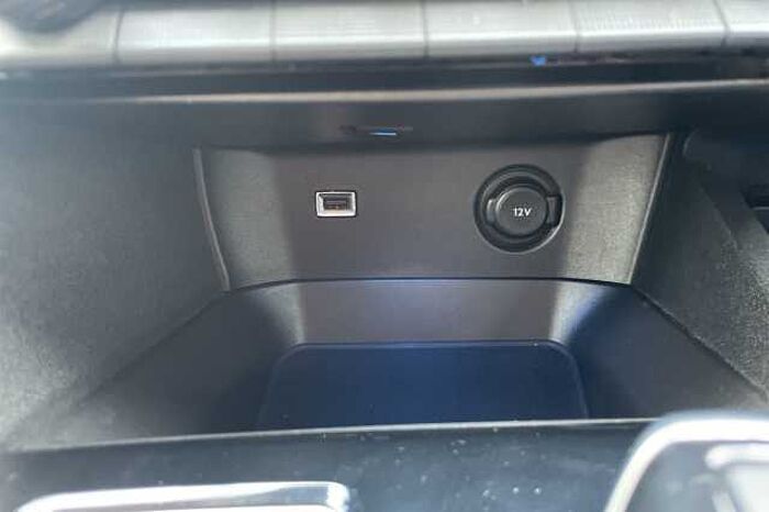 Peugeot 3008 1.6 Hybrid 225 Allure 5dr e-EAT8 