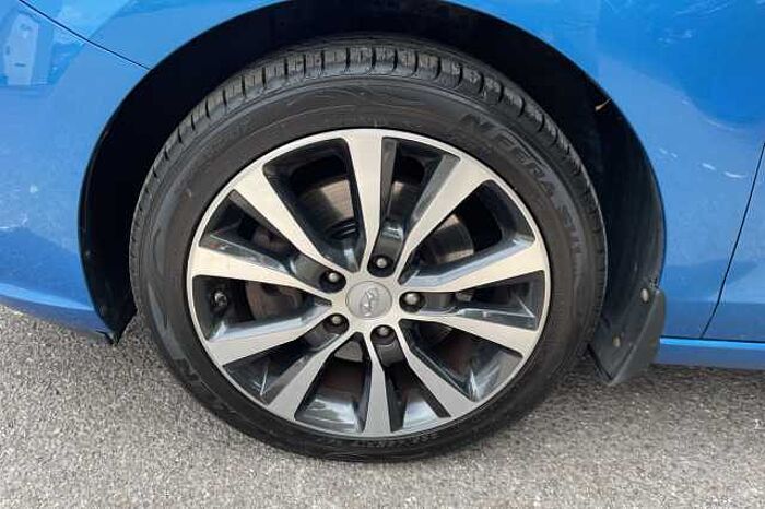 Hyundai i30 1.4T GDI Premium 5dr 