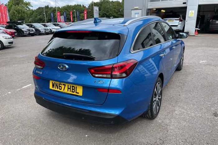 Hyundai i30 1.4T GDI Premium 5dr 