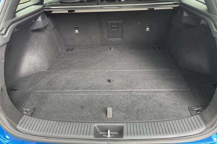 Hyundai i30 1.4T GDI Premium 5dr 