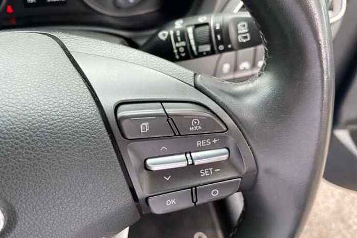 Hyundai i30 1.4T GDI Premium 5dr 