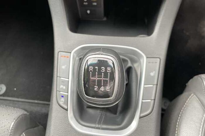 Hyundai i30 1.4T GDI Premium 5dr 