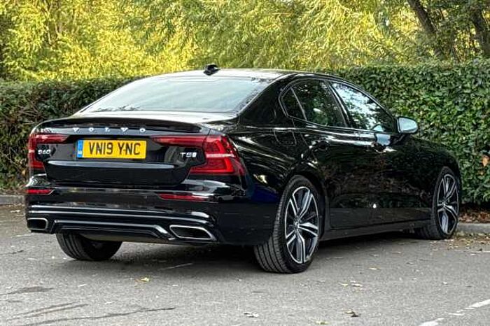 Volvo S60 2.0 T5 R DESIGN Edition 4dr Auto 