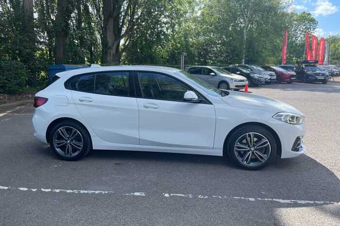 BMW 118 5-door 118i Sport 5dr Step Auto 