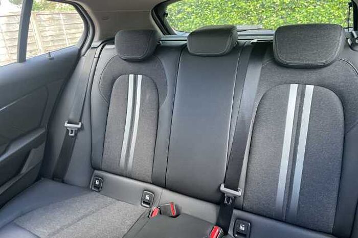 BMW 118 5-door 118i Sport 5dr Step Auto 