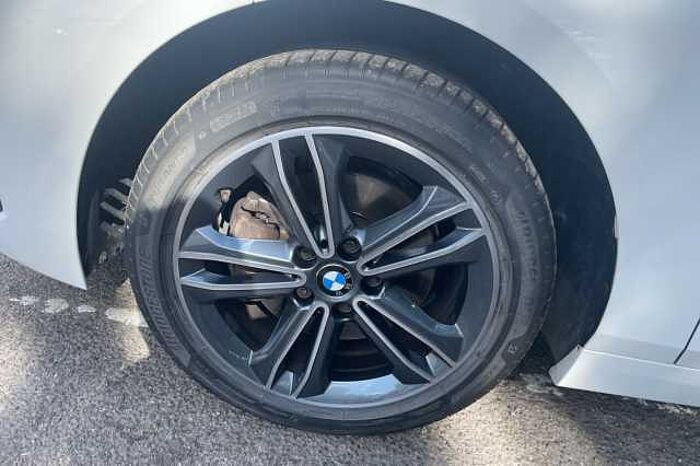 BMW 118 5-door 118i Sport 5dr Step Auto 