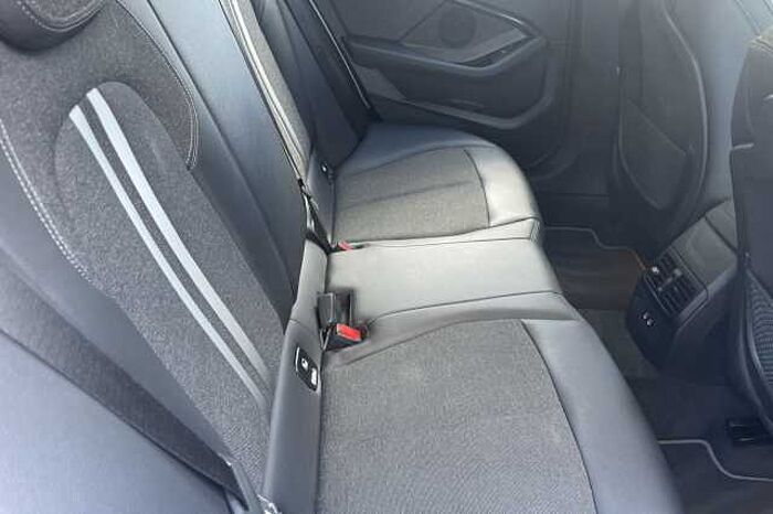 BMW 118 5-door 118i Sport 5dr Step Auto 