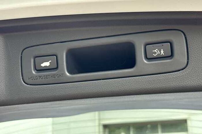 Honda CR-V Hybrid 2.0 eHEV Advance 5dr eCVT AWD 